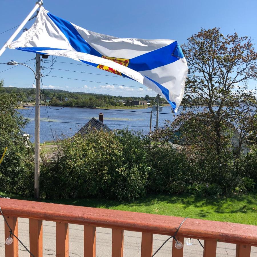 Pleasant Street Inn Parrsboro Dış mekan fotoğraf
