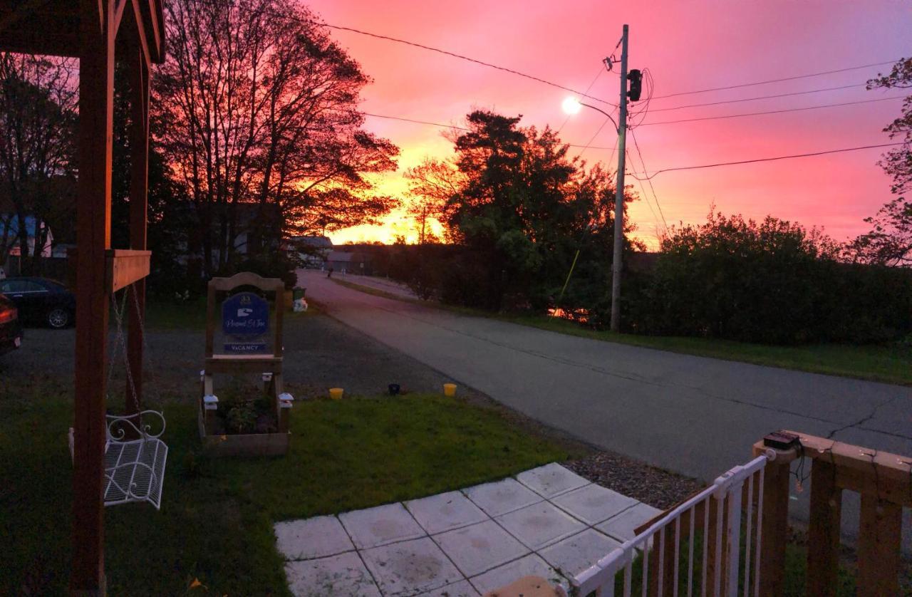 Pleasant Street Inn Parrsboro Dış mekan fotoğraf