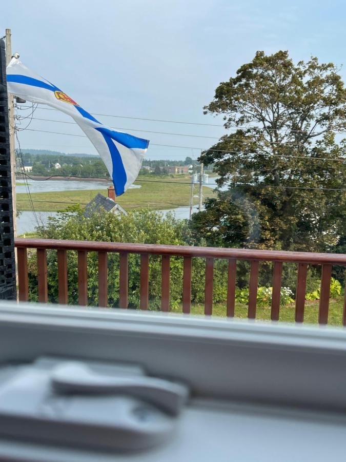 Pleasant Street Inn Parrsboro Dış mekan fotoğraf